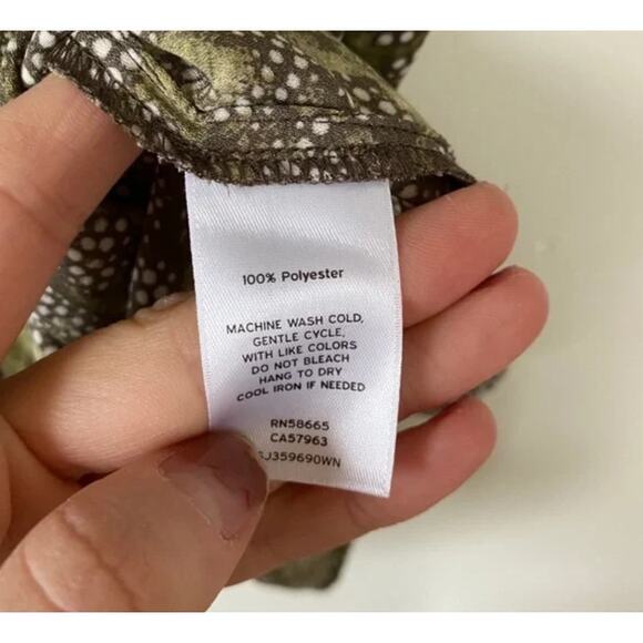 NEW Sejour Sheer Geometric Print Blouse 14W - Picture 5 of 5